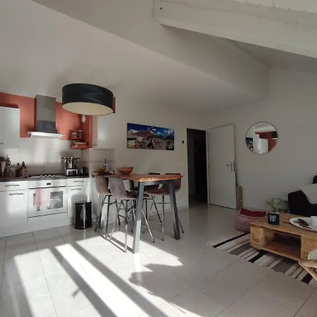 Plein Centre Village, Vue Montagnes, Proximite Immediate Apartment Doussard