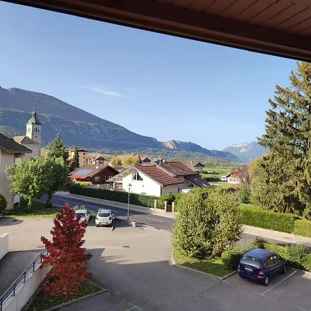 Plein Centre Village, Vue Montagnes, Proximite Immediate